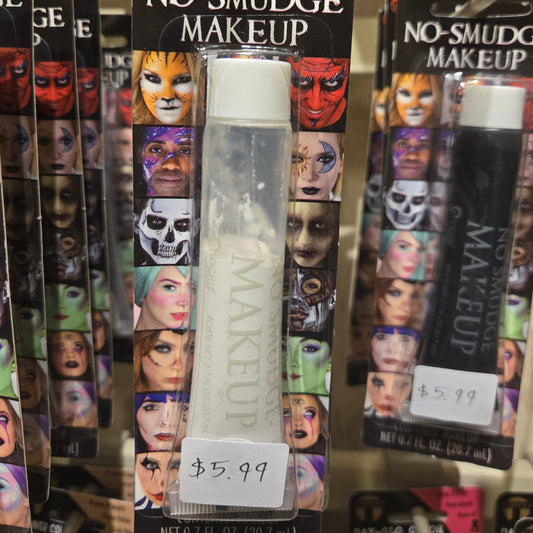 White No Smudge Makeup