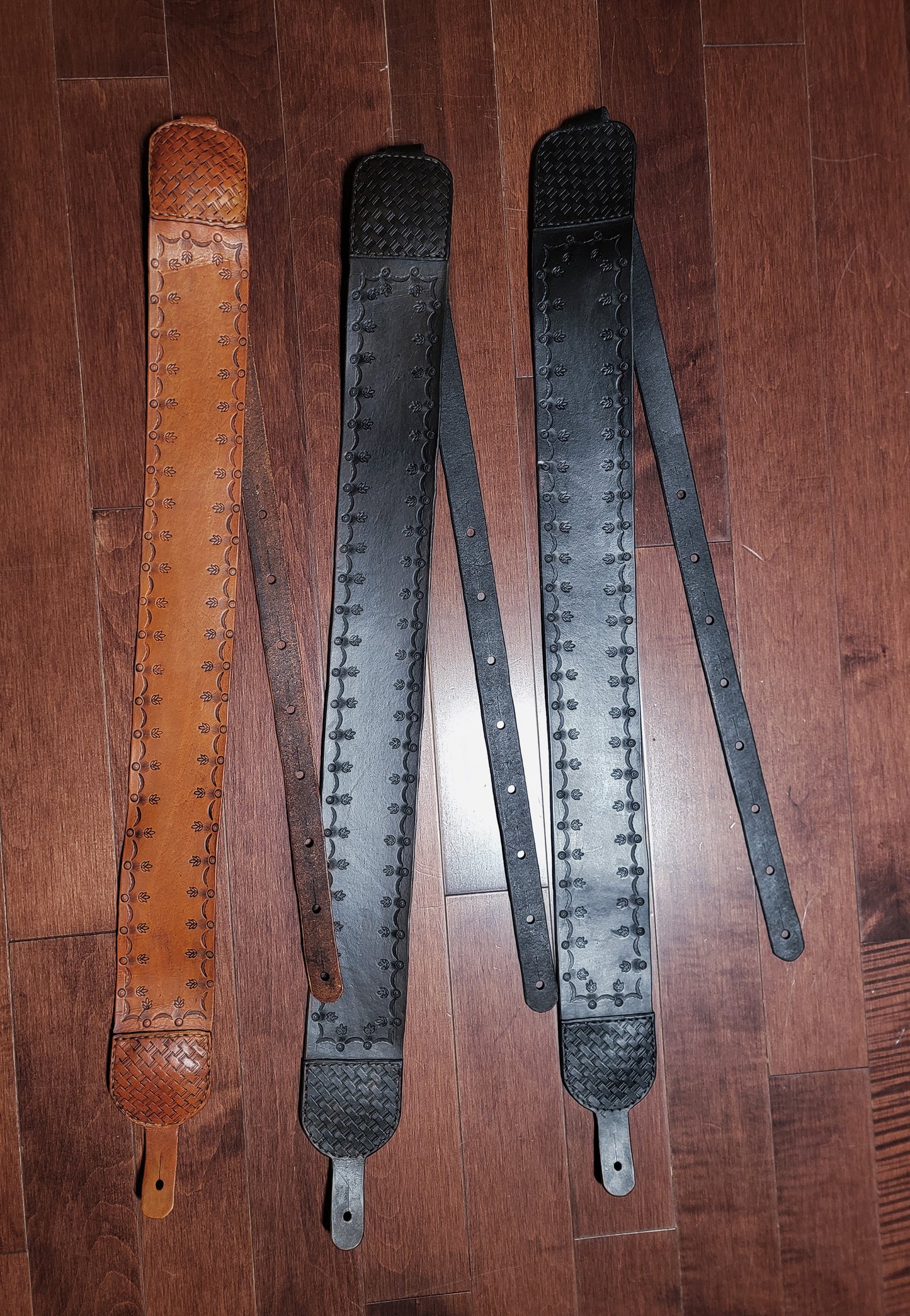 Handmade Leather Guitar Strap - Durable and Comfortable for Every Performance